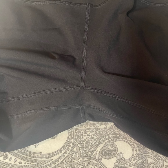 Lululemon Align Cooling crop 21” - Picture 3 of 4